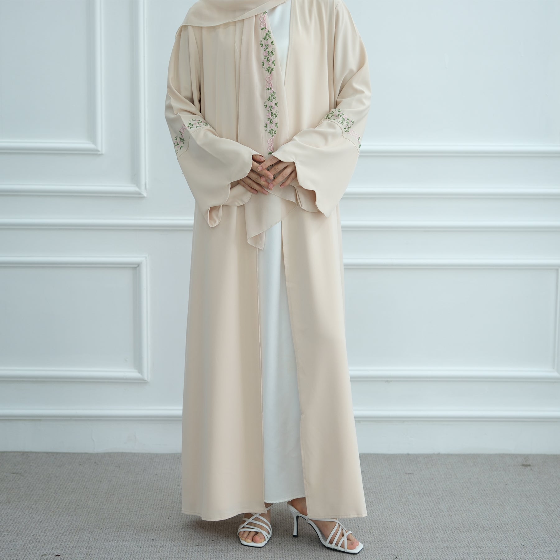 LayaliFloralNidaAbaya_Noor_GraceBeige5
