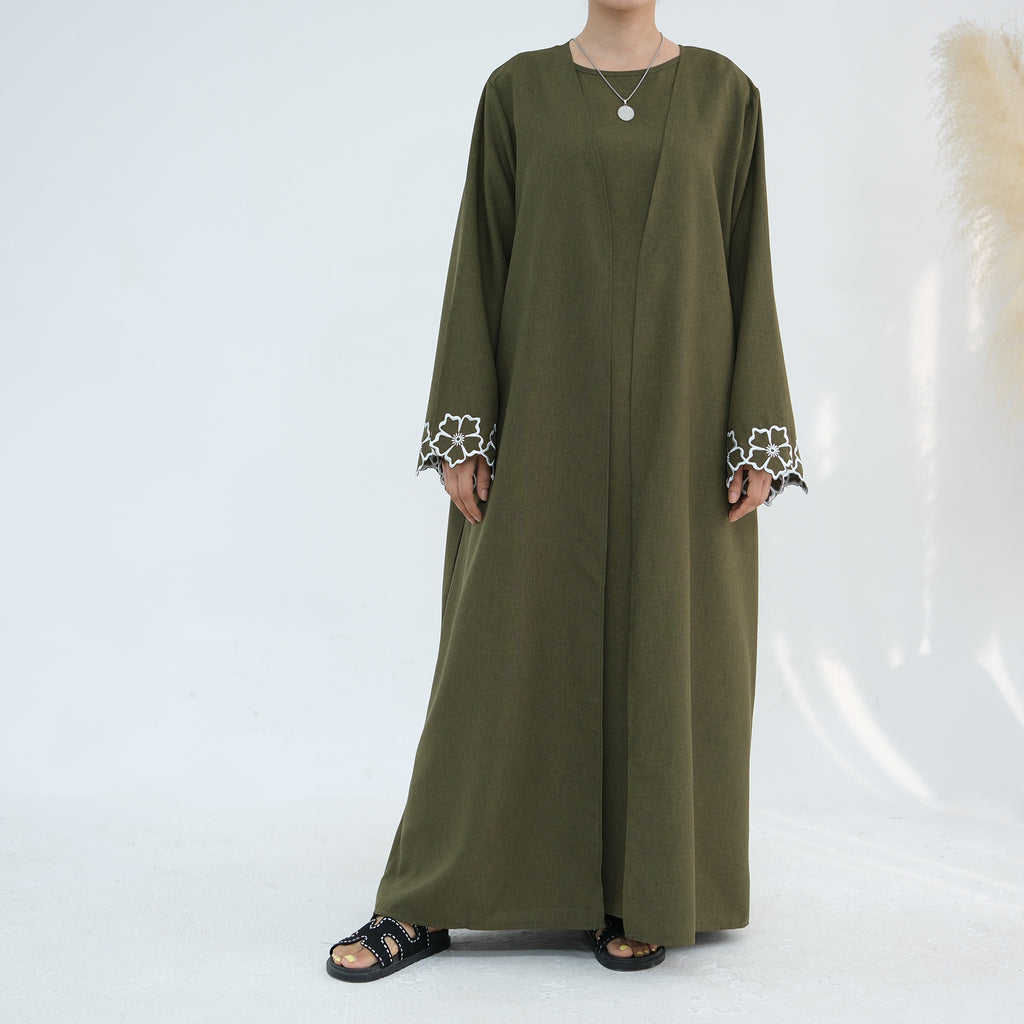 Laylat Al-Qamar Abaya (عباءة ليلة القمر) - Noor & Grace