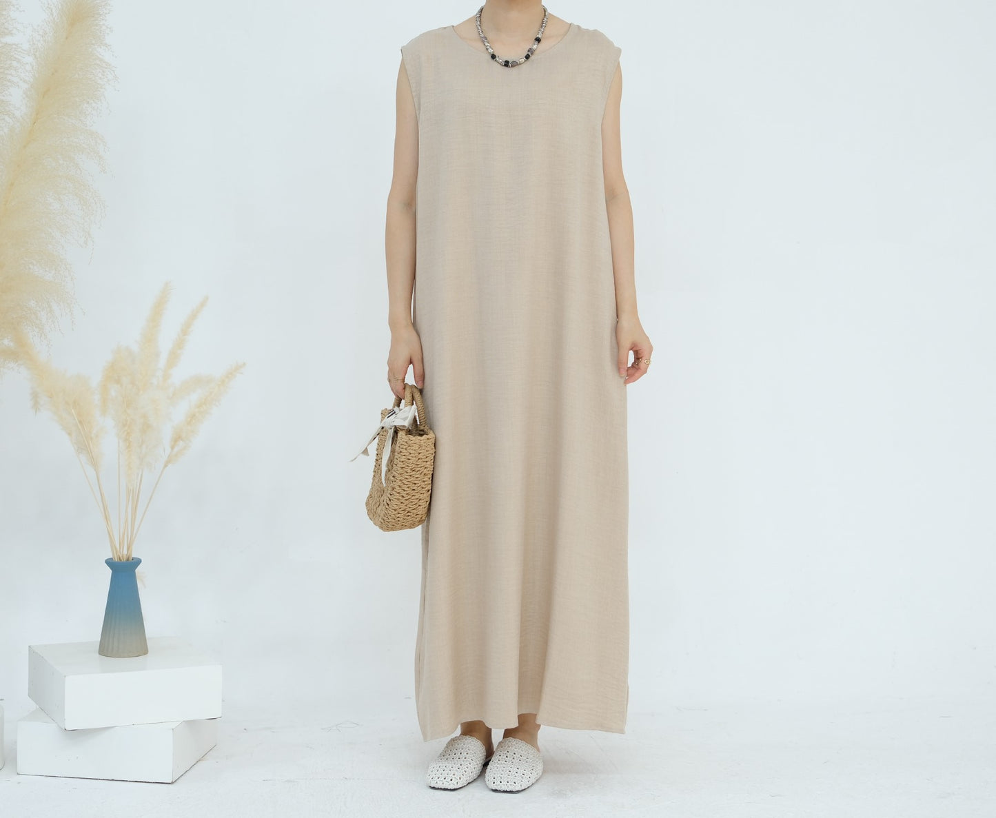 Noor Al-Basata Abaya (عباءة نور البساطة) - Noor & Grace