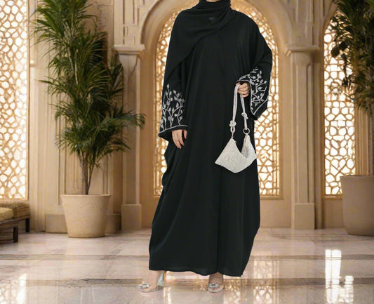 Qamar Al-Nida Abaya (عباءة قمر الندى) - Noor & Grace