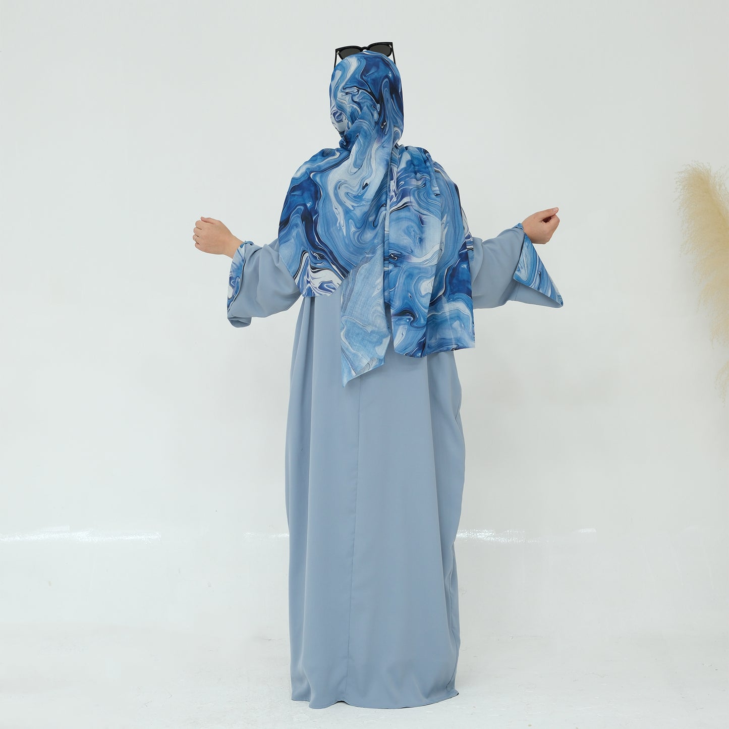 Ridaa Al-Nida Abaya (عباية رداء الندى) - Noor & Grace