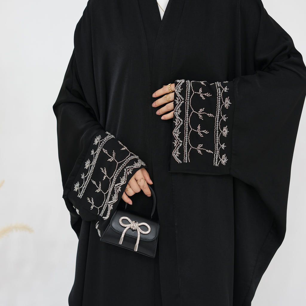 Samara Luxe Abaya (عباية سمارة الفاخرة) - Noor & Grace