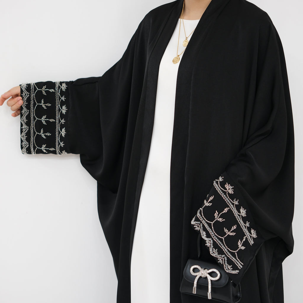 Samara Luxe Abaya (عباية سمارة الفاخرة) - Noor & Grace