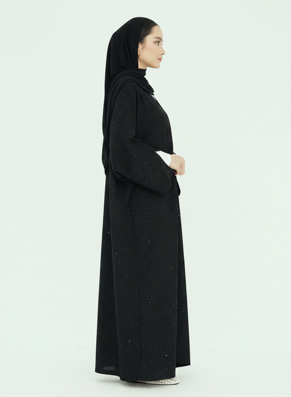 Zahira Autumn Winter Abaya - Noor & Grace