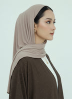 Zahira Autumn Winter Abaya - Noor & Grace