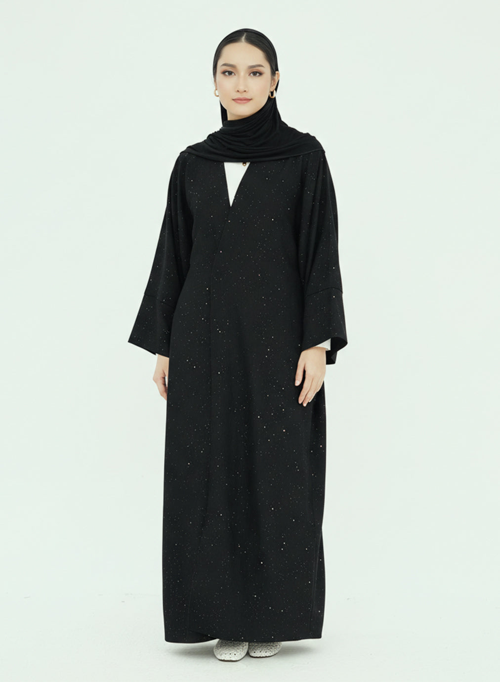 Zahira Autumn Winter Abaya - Noor & Grace