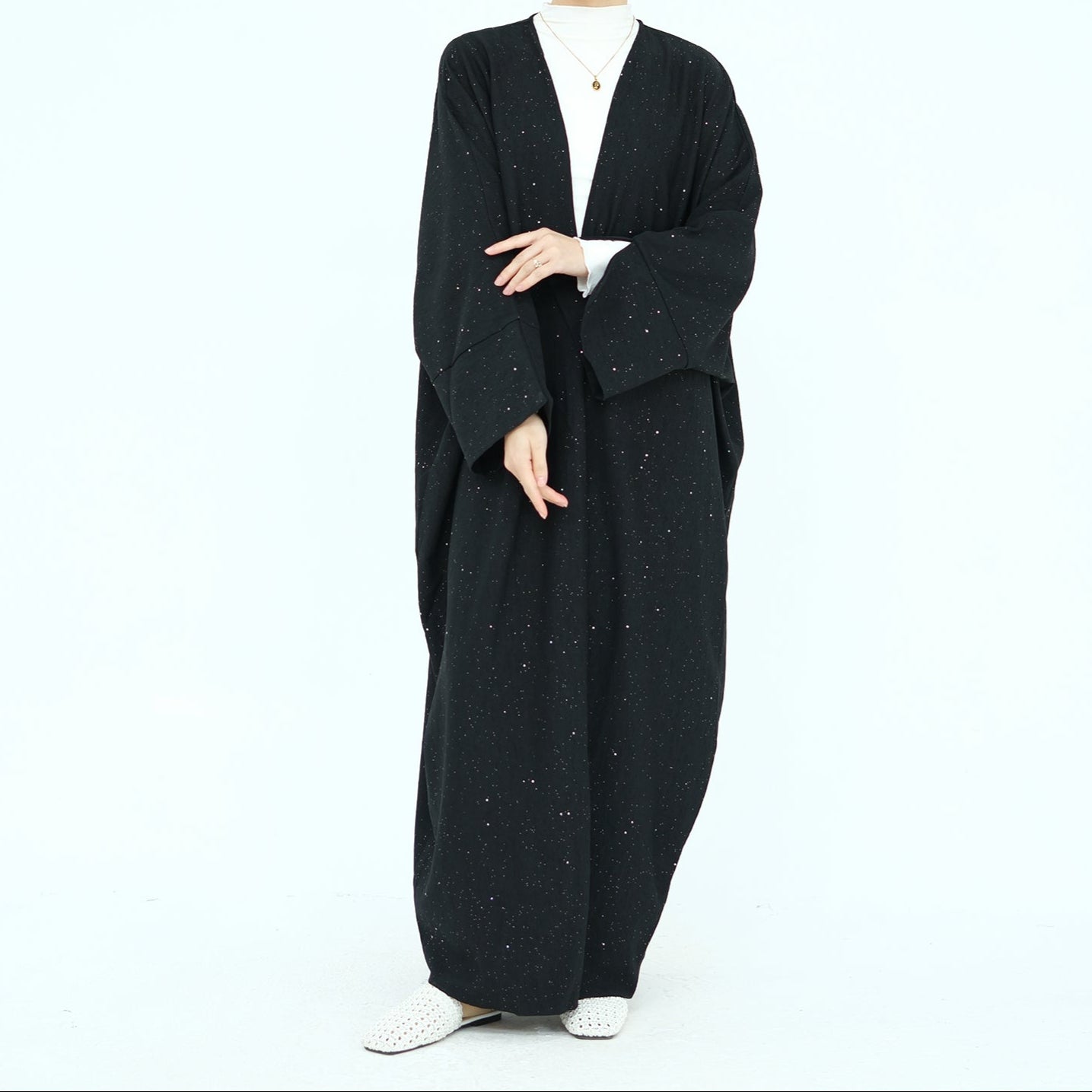 ZahiraAutumnWinterAbaya_Noor_GraceBlack1