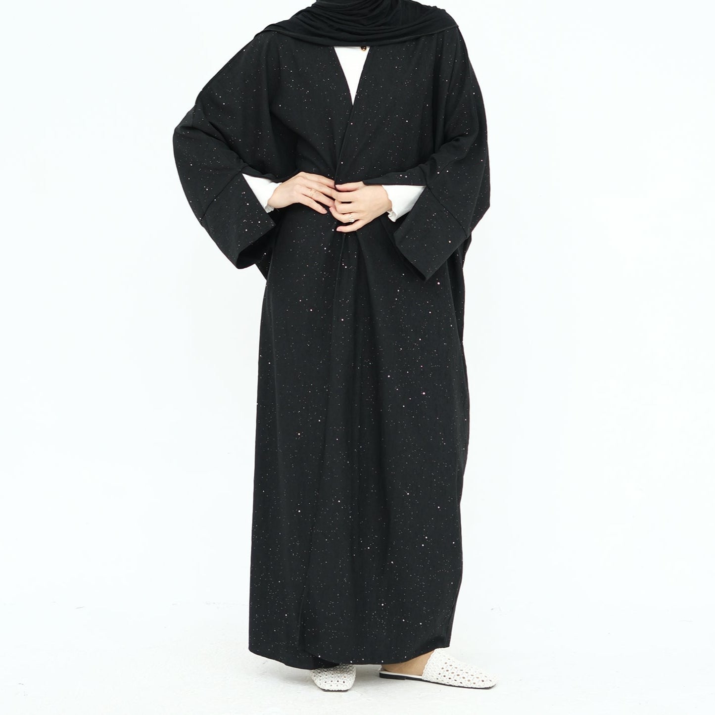 ZahiraAutumnWinterAbaya_Noor_GraceBlack2