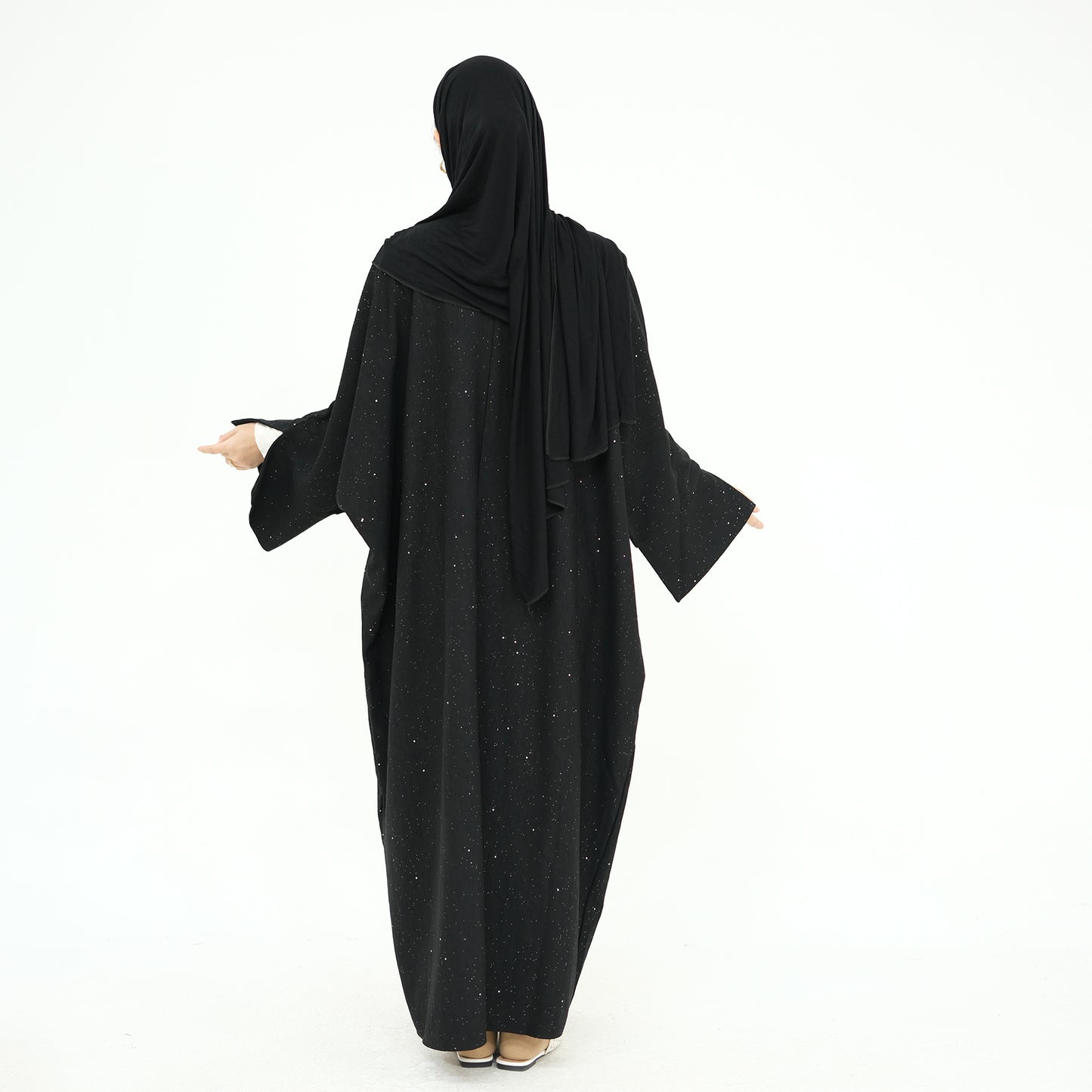 ZahiraAutumnWinterAbaya_Noor_GraceBlack5