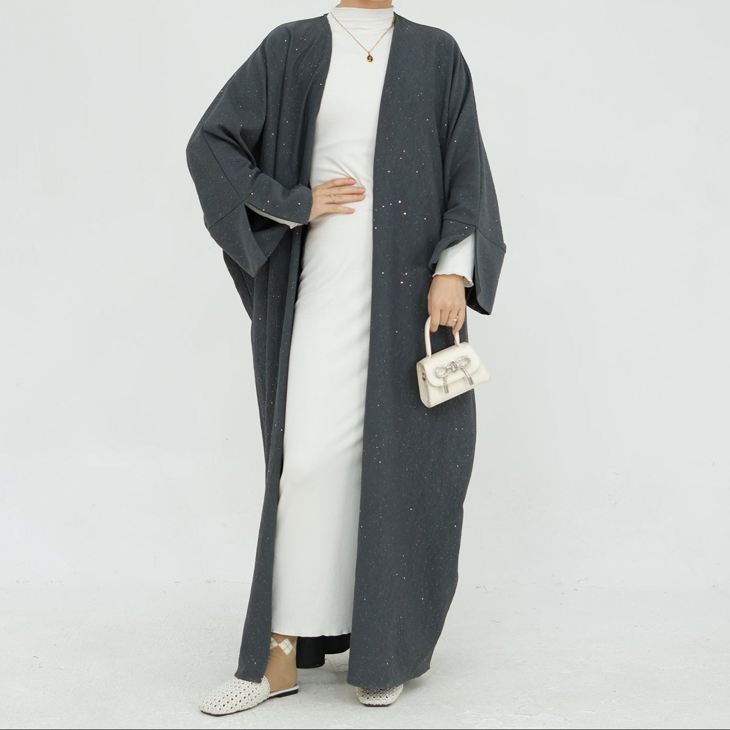 ZahiraAutumnWinterAbaya_Noor_GraceGray3