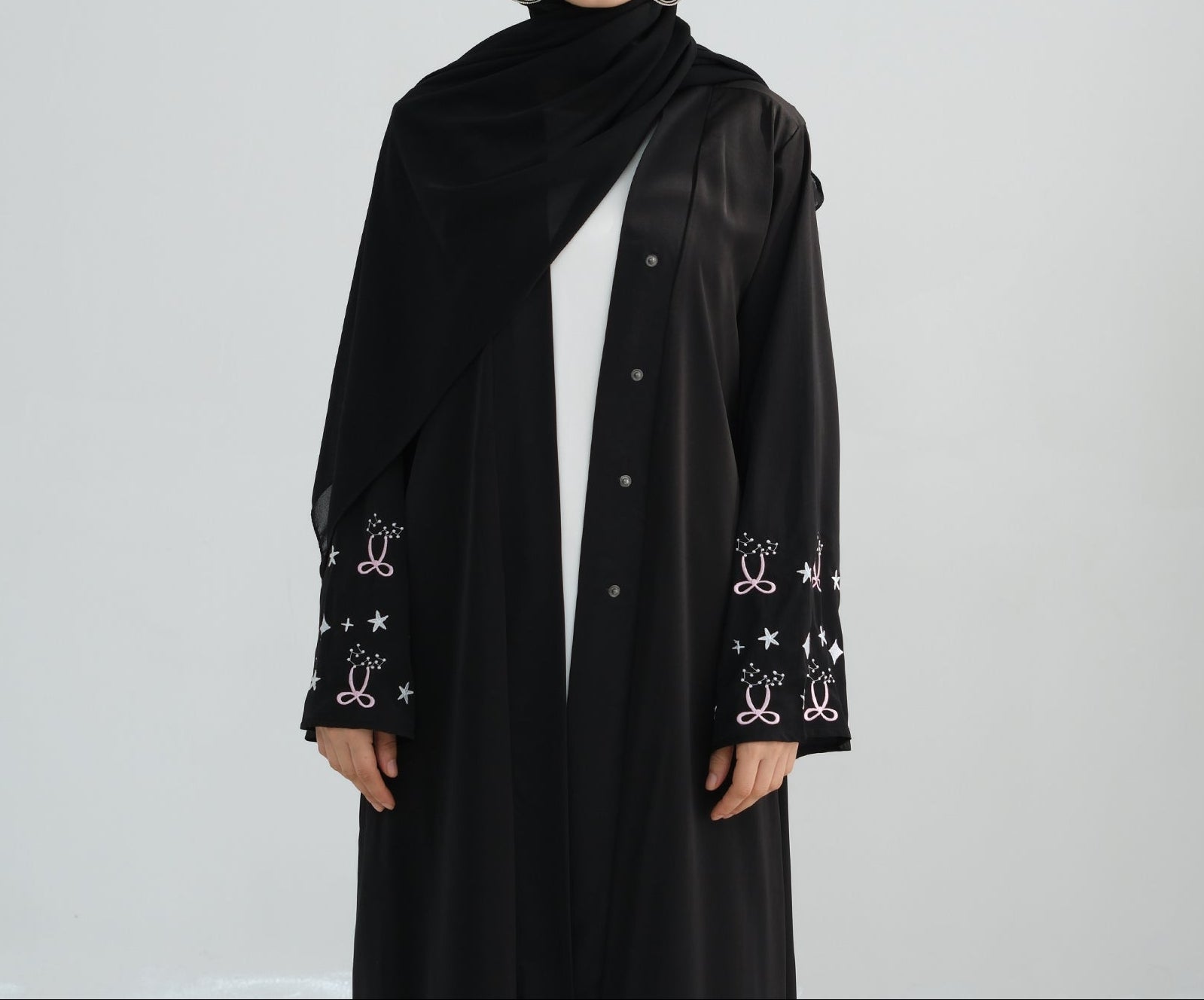 Zeena Embroidered Abaya - Noor & Grace