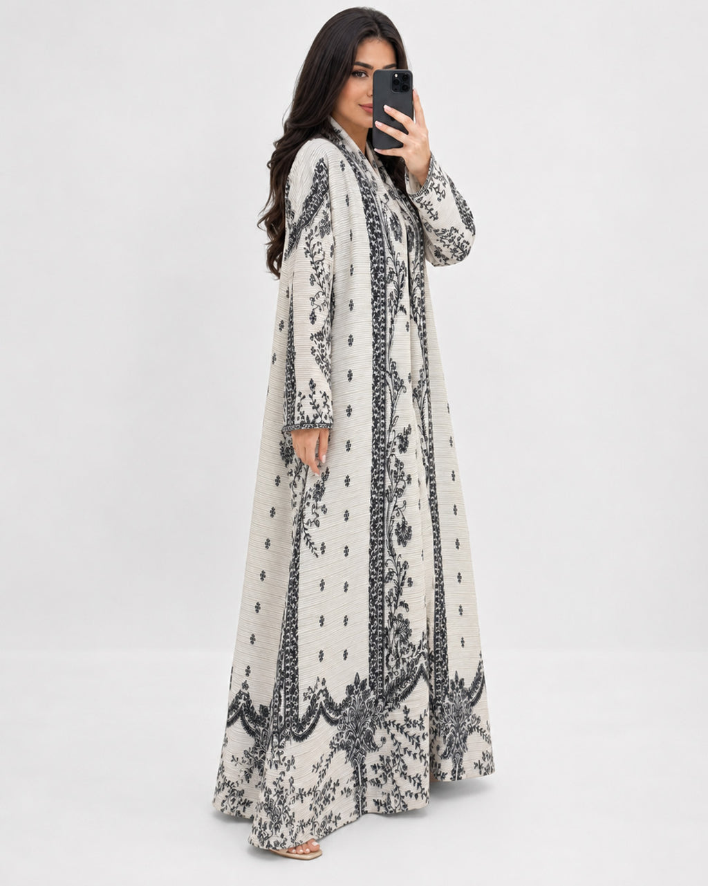 luxe-white-stretchable-abaya-noor-and-grace