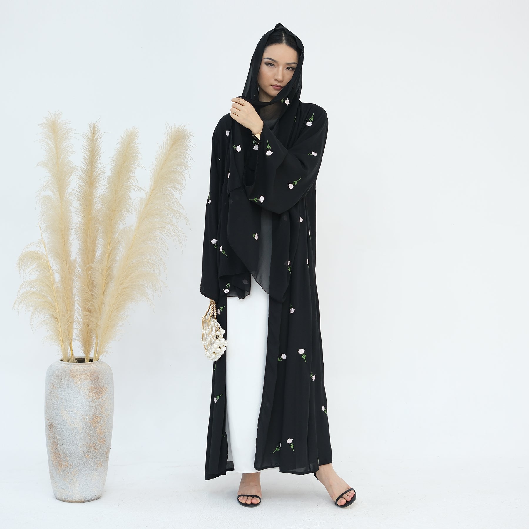 new-dubai-chiffon-abaya-black-noor-and-grace