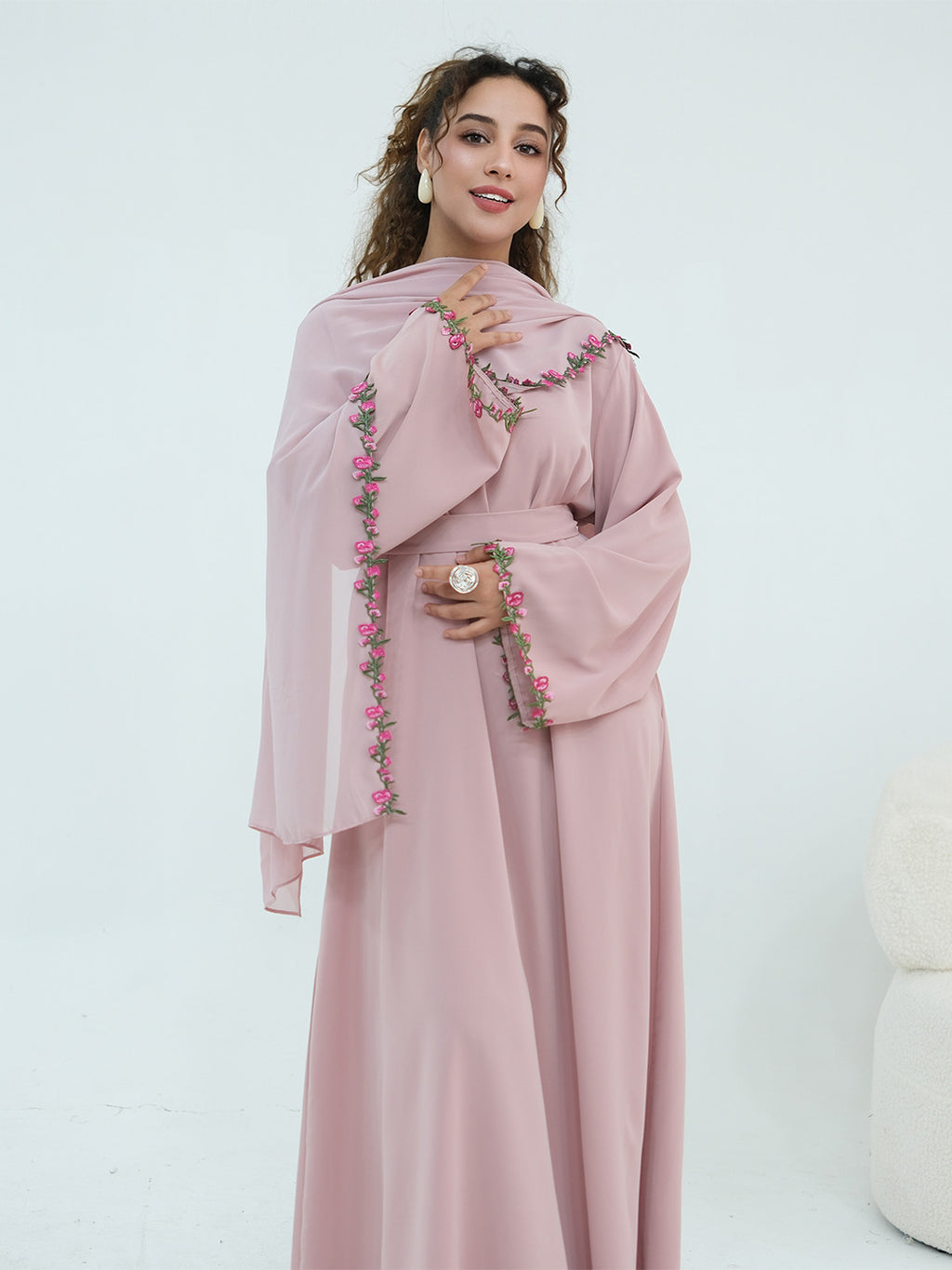 nida-flower-lace-abaya-set-pink-noor-and-grace