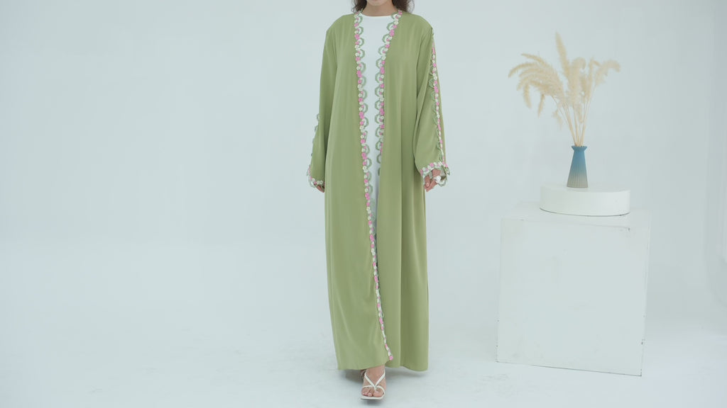 Samara Lace Floral Maxi Abaya 2025 - Noor & Grace