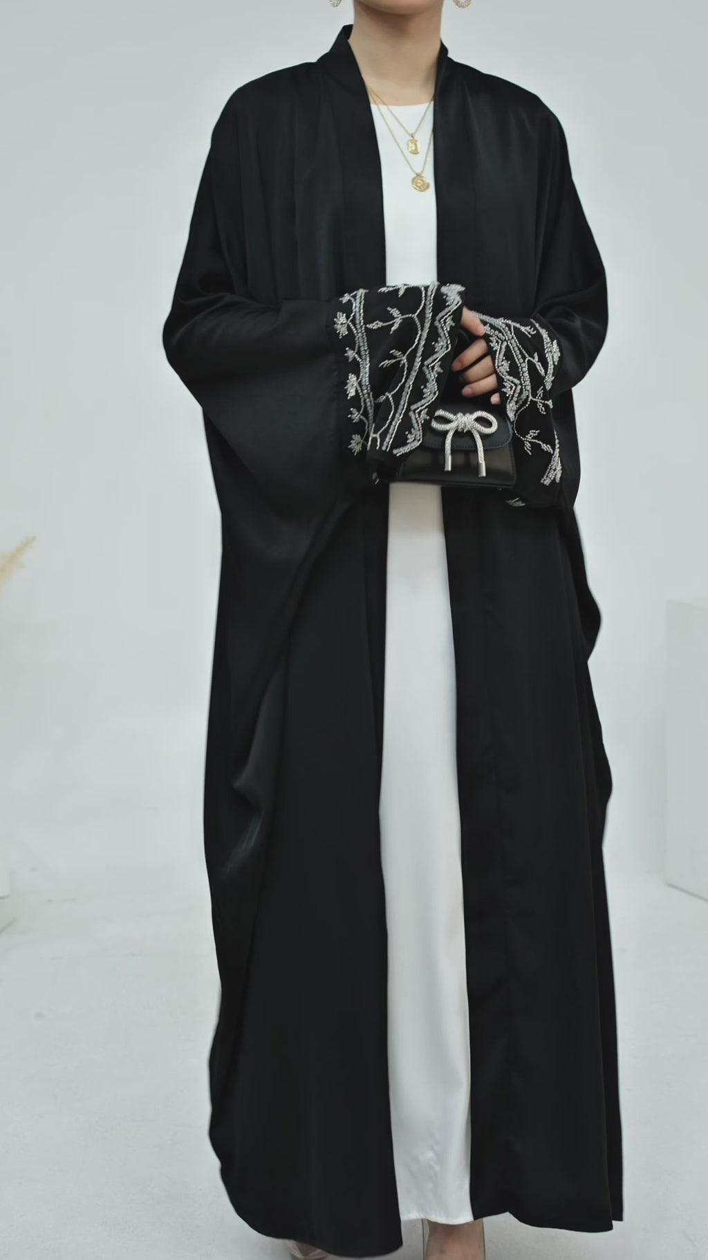 Samara Luxe Abaya Kaftan style - Noor & Grace