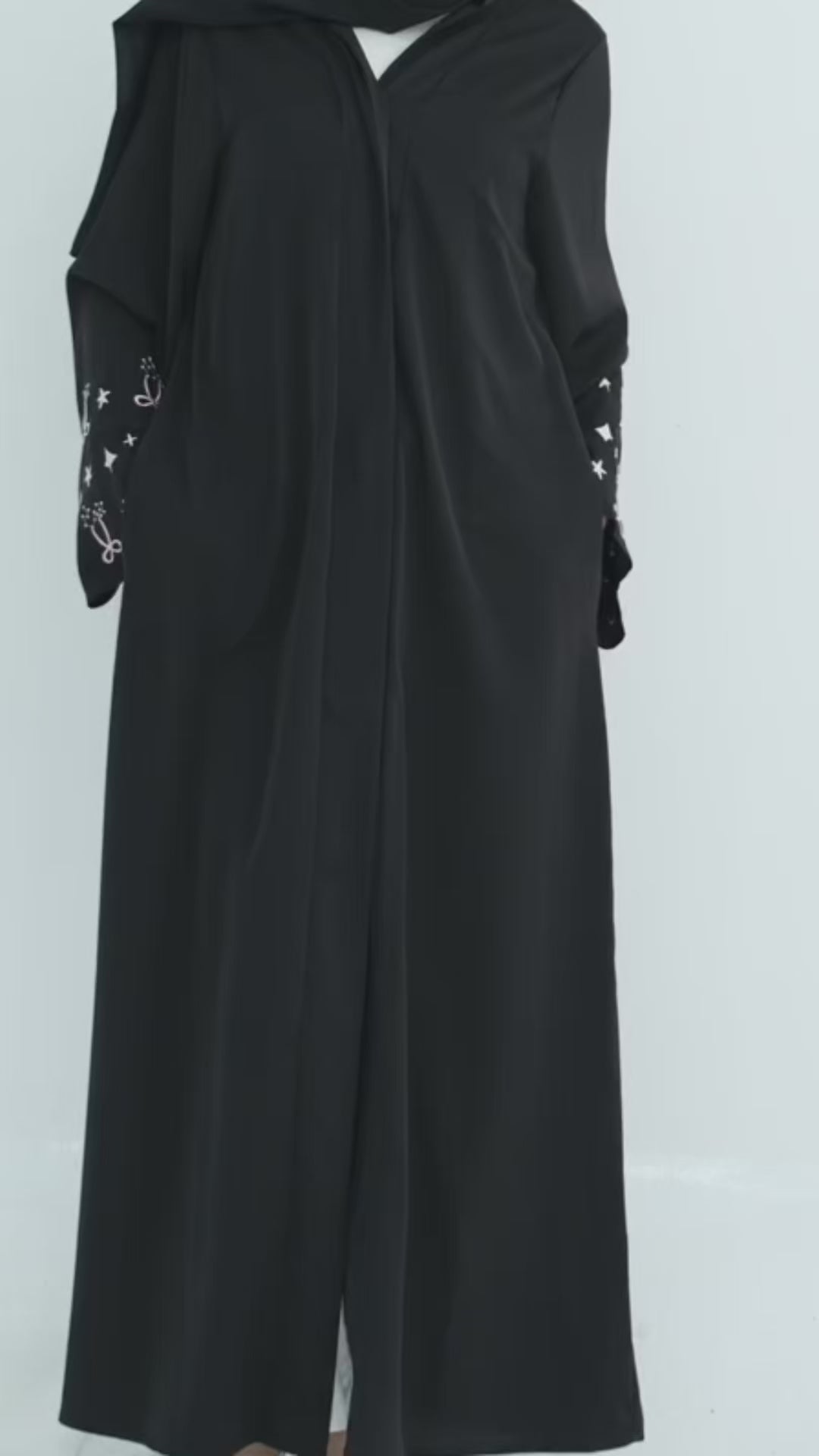 Zeena Embroidered Abaya (عباية زينة المطرزة) - Noor & Grace