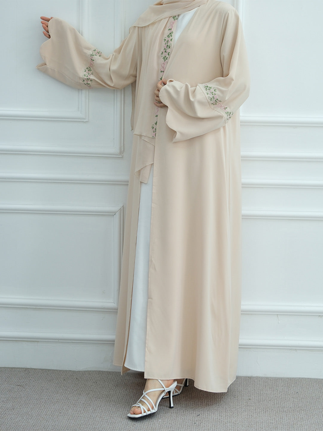 layali-floral-nida-embroidered-abaya-beige-black-noor-and-grace